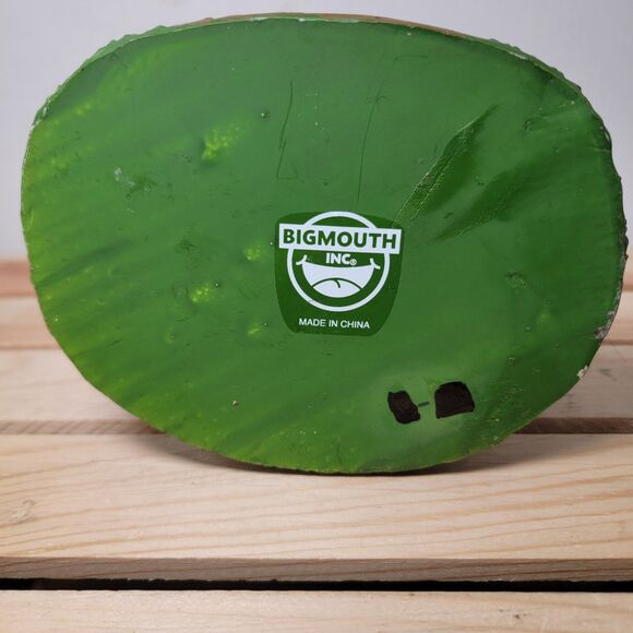 BigMouth Inc Best Friend Gnomes Resin Statue "Let Me Take A Selfie!" - Picture 8 of 9